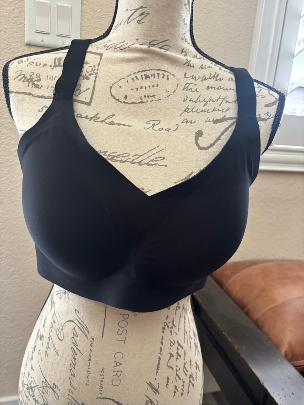 Black Seamless Comfort Bra - Unknown Brand